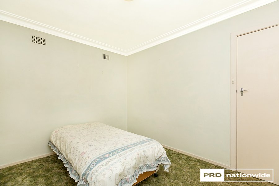 1 Kurrawan Street TAMWORTH 17