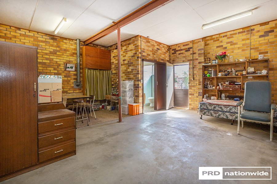 1 Kurrawan Street TAMWORTH 19
