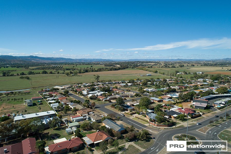 1 Kurrawan Street TAMWORTH 25