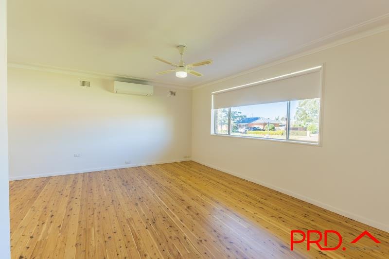 1 Kurrawan Street TAMWORTH 3