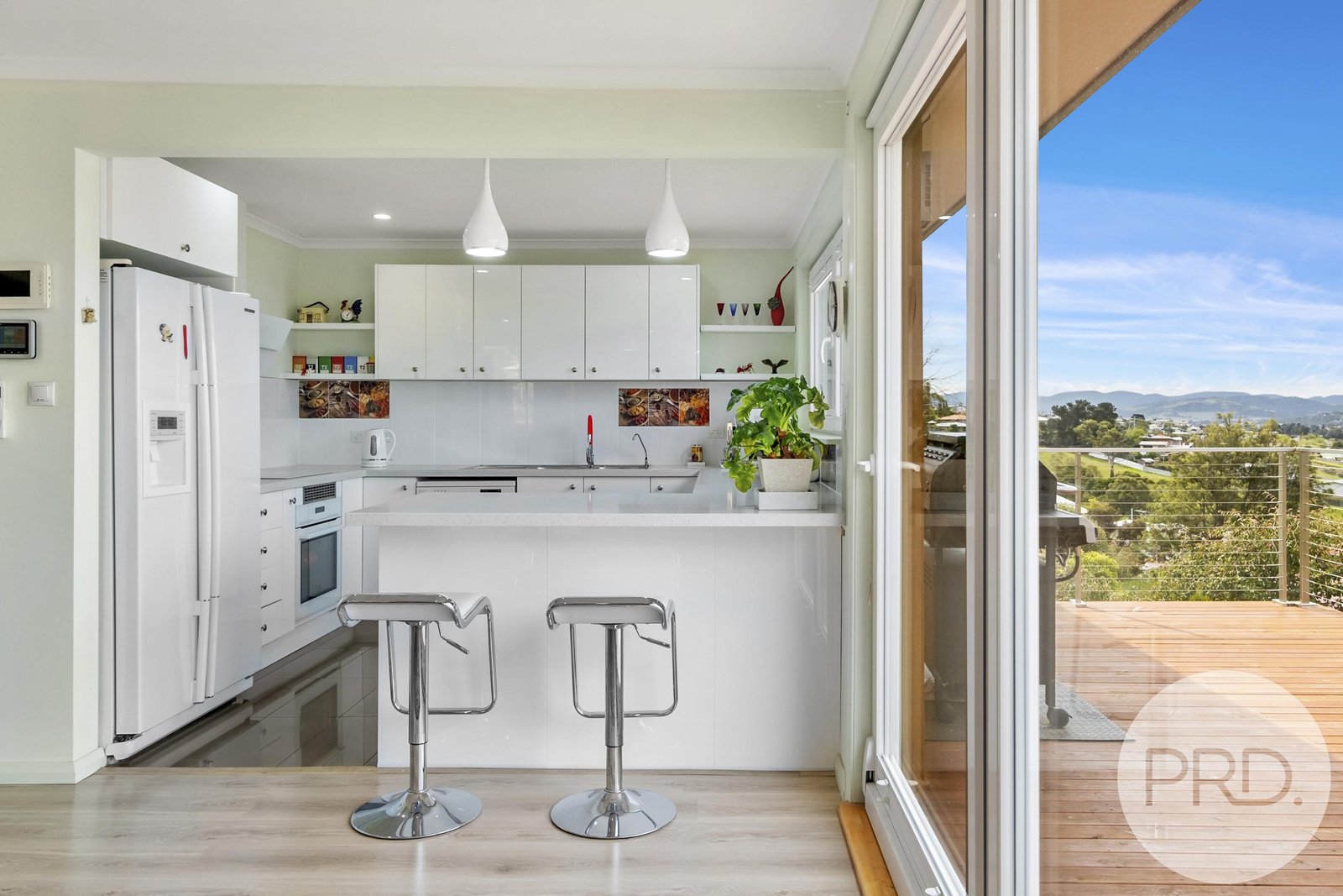 1 Kyne Court BERRIEDALE 5