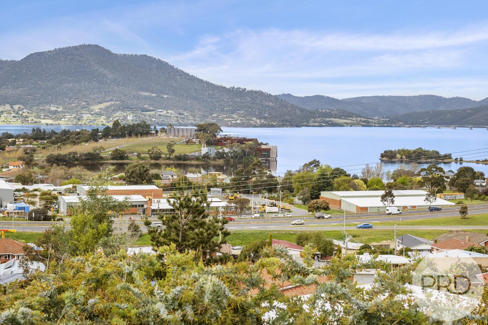 1 Kyne Court BERRIEDALE 12