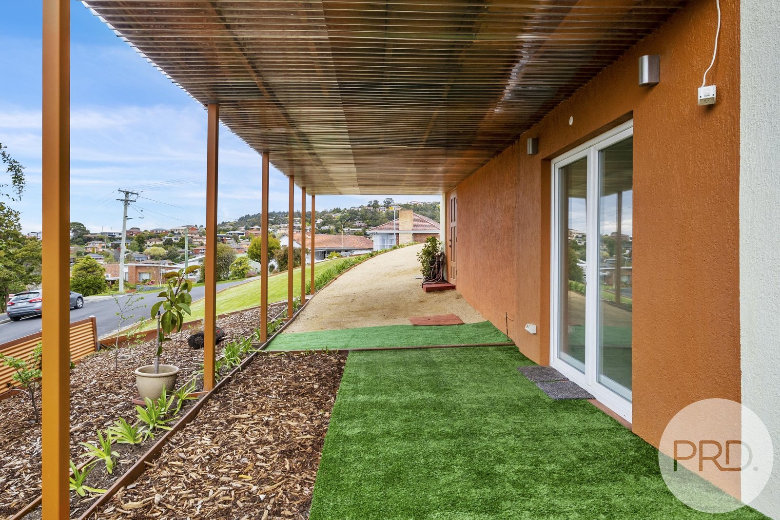 1 Kyne Court BERRIEDALE 20