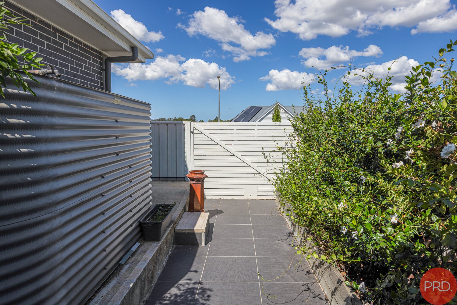 1 Lagoon Avenue BOLWARRA 28