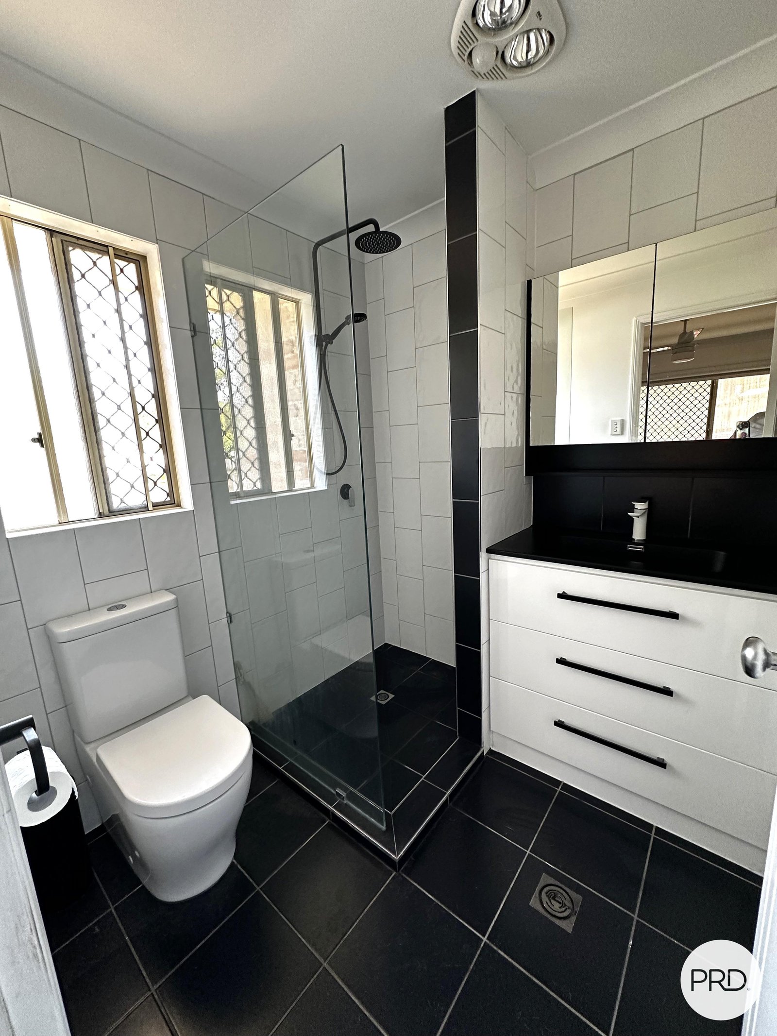 1 Lauren Court SOUTH GLADSTONE 10