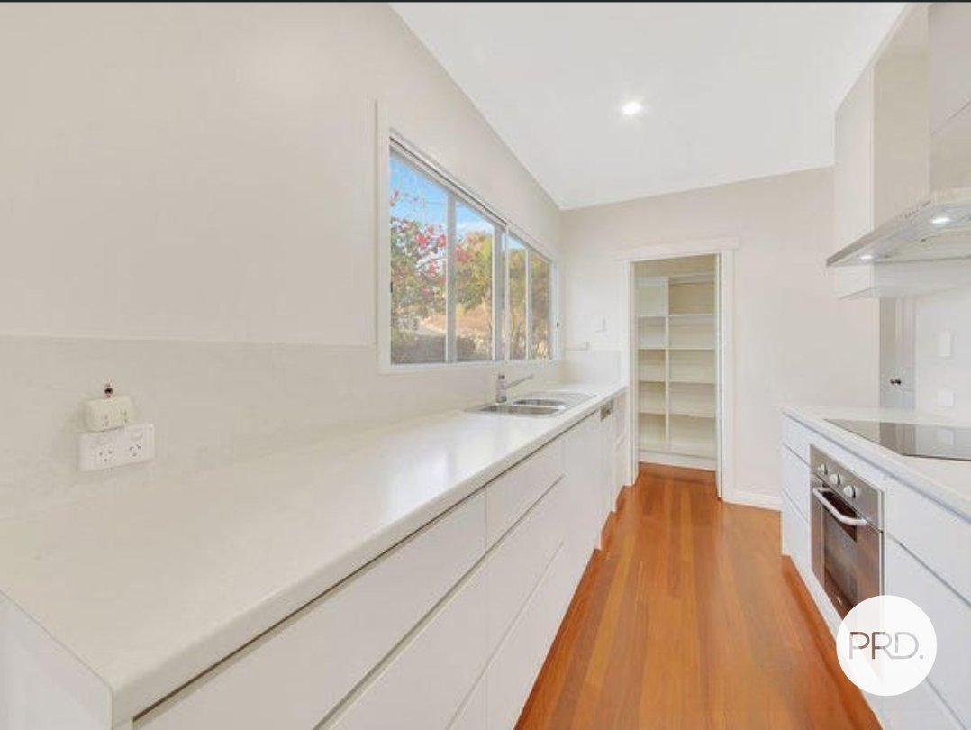 1 Laver Street WEST GLADSTONE 4