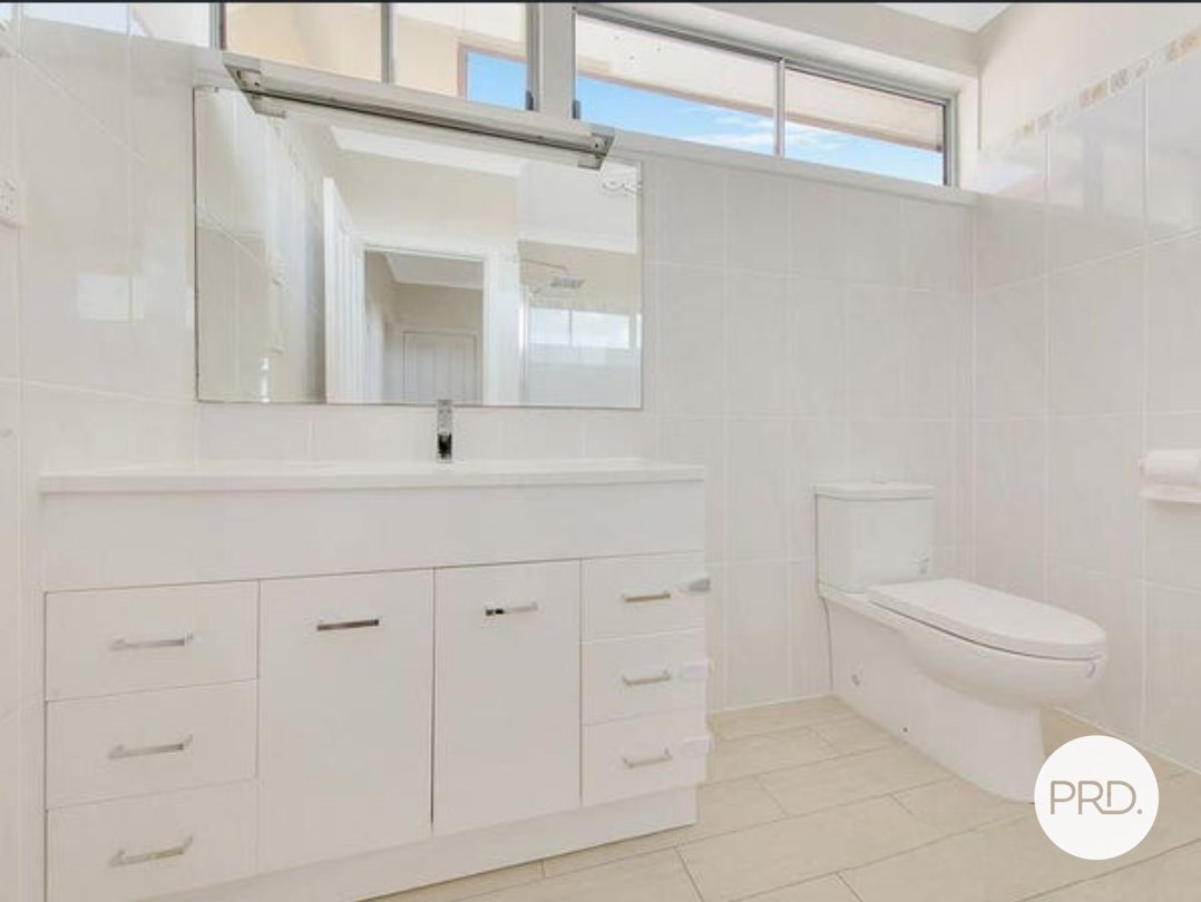 1 Laver Street WEST GLADSTONE 10