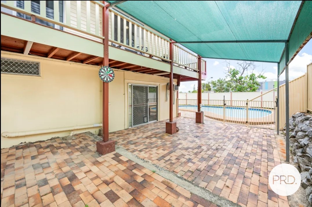 1 Laver Street WEST GLADSTONE 16