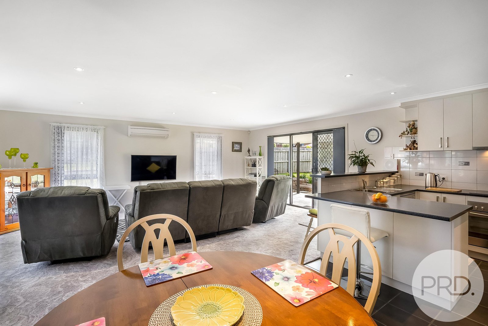 1 Le Compte Place BAGDAD 8