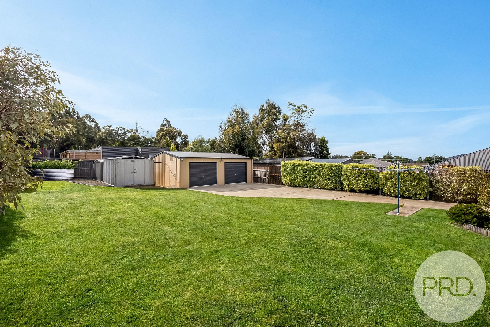 1 Le Compte Place BAGDAD 23