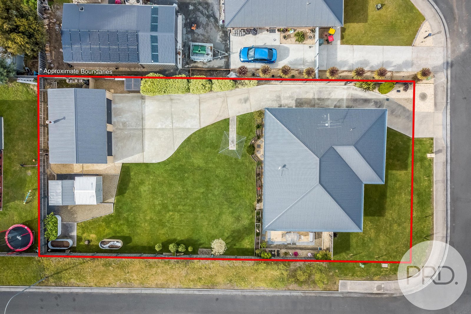 1 Le Compte Place BAGDAD 24