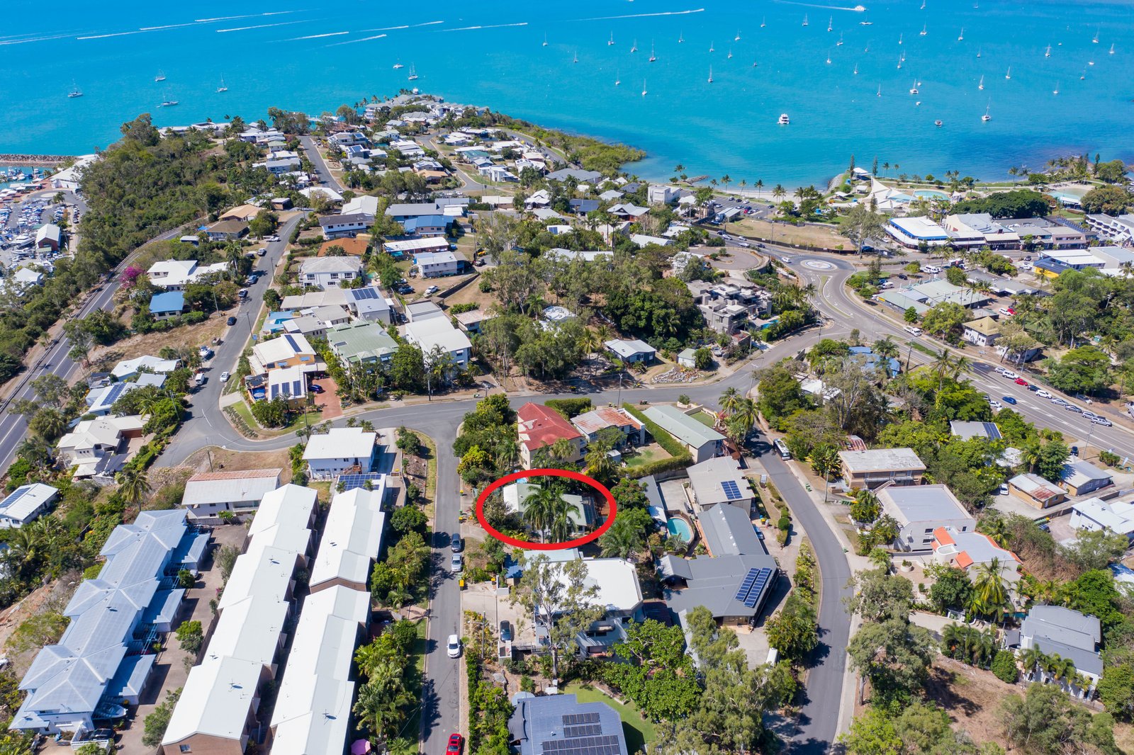 1 Lewis Street AIRLIE BEACH 3