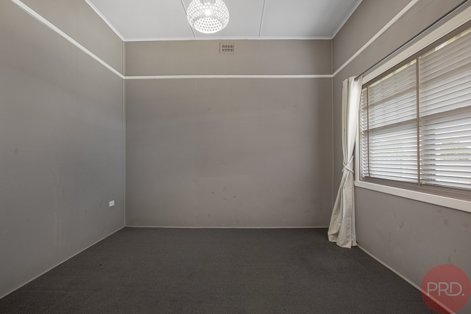 1 Lewis Street GRETA 10