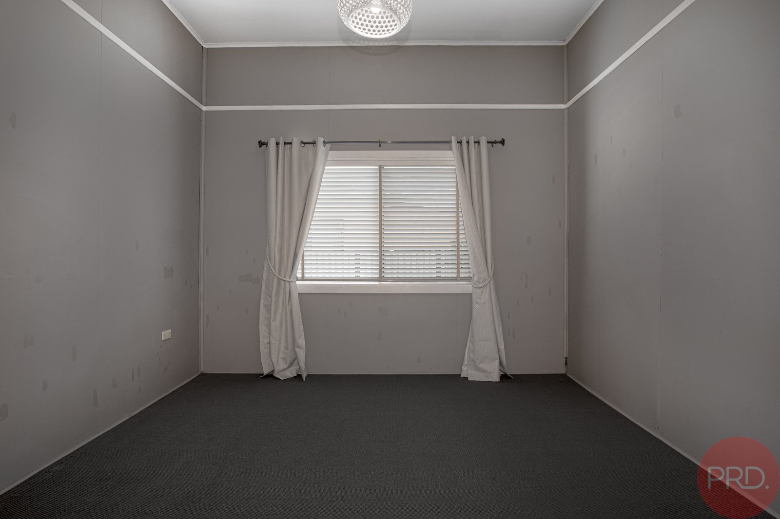 1 Lewis Street GRETA 11