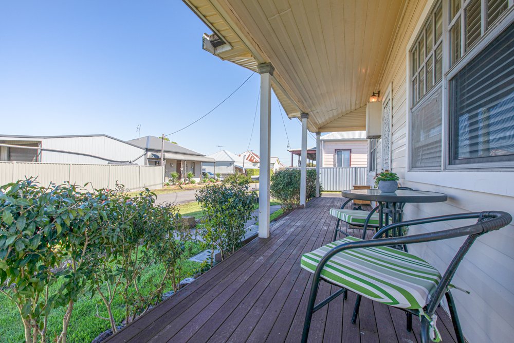 1 Lewis Street GRETA 12