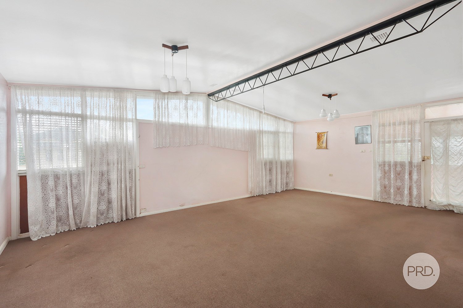 1 Lilydale Avenue PEAKHURST 2