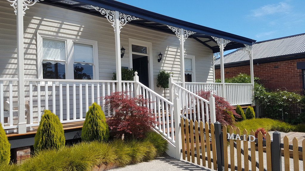 1 Lincoln Street SANDY BAY 2