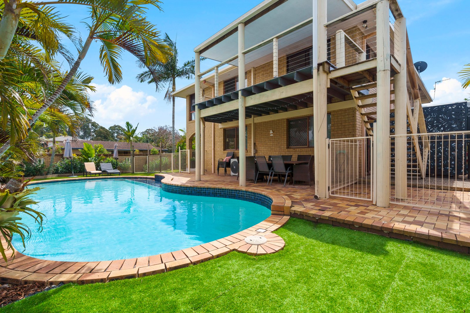 1 Ling Place PALM BEACH 3