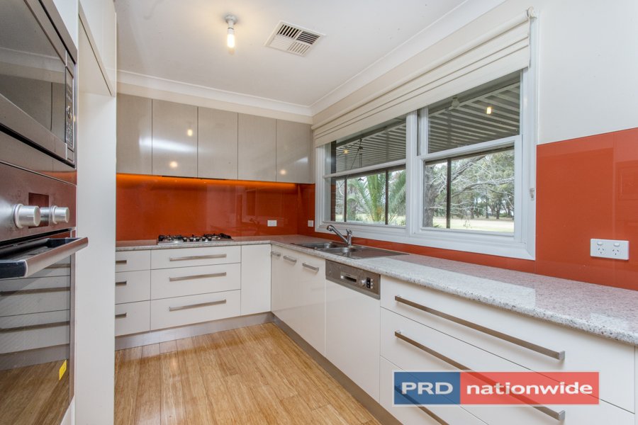 1 Linksview Avenue LEONAY 5