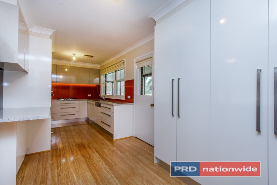 1 Linksview Avenue LEONAY 6