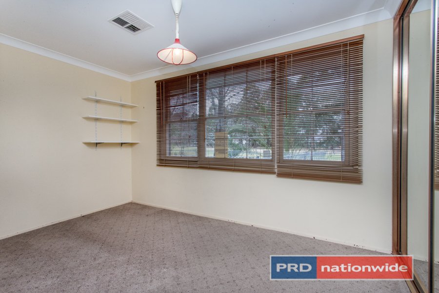 1 Linksview Avenue,  LEONAY 14