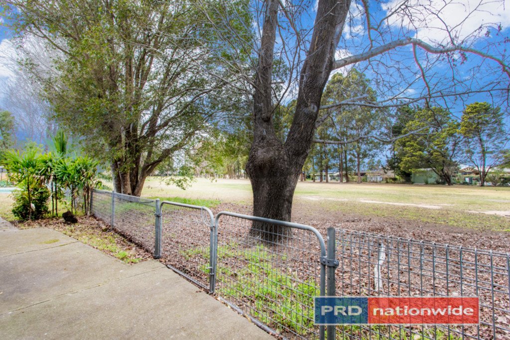 1 Linksview Avenue,  LEONAY 20