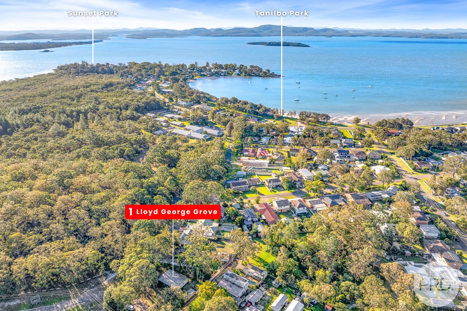 1 Lloyd George Grove TANILBA BAY 2