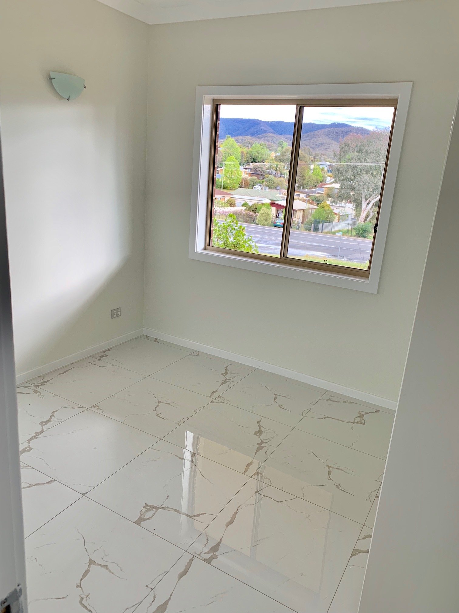 1 Lockeridge Drive TUMUT 10