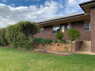 1 Lockeridge Drive TUMUT 1