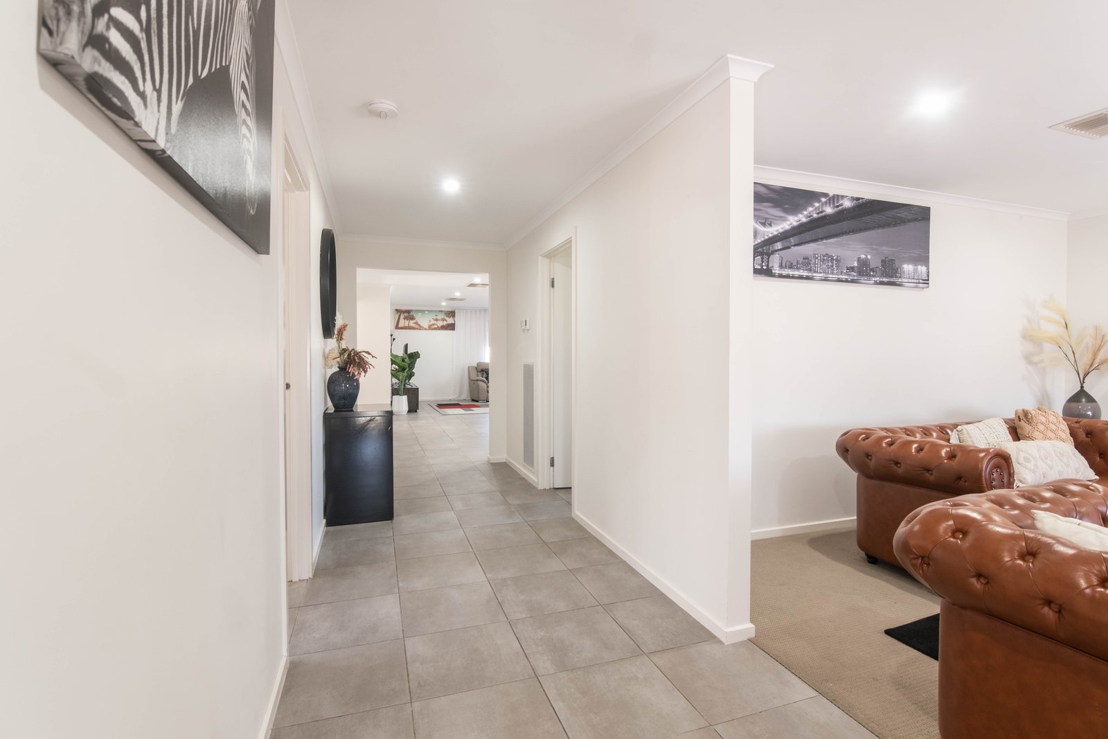 1 London Court SHEPPARTON 2