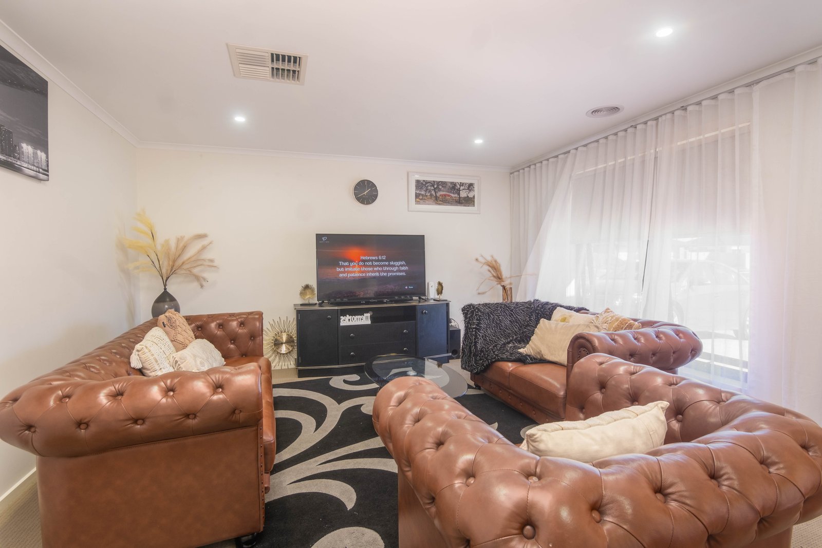 1 London Court SHEPPARTON 5