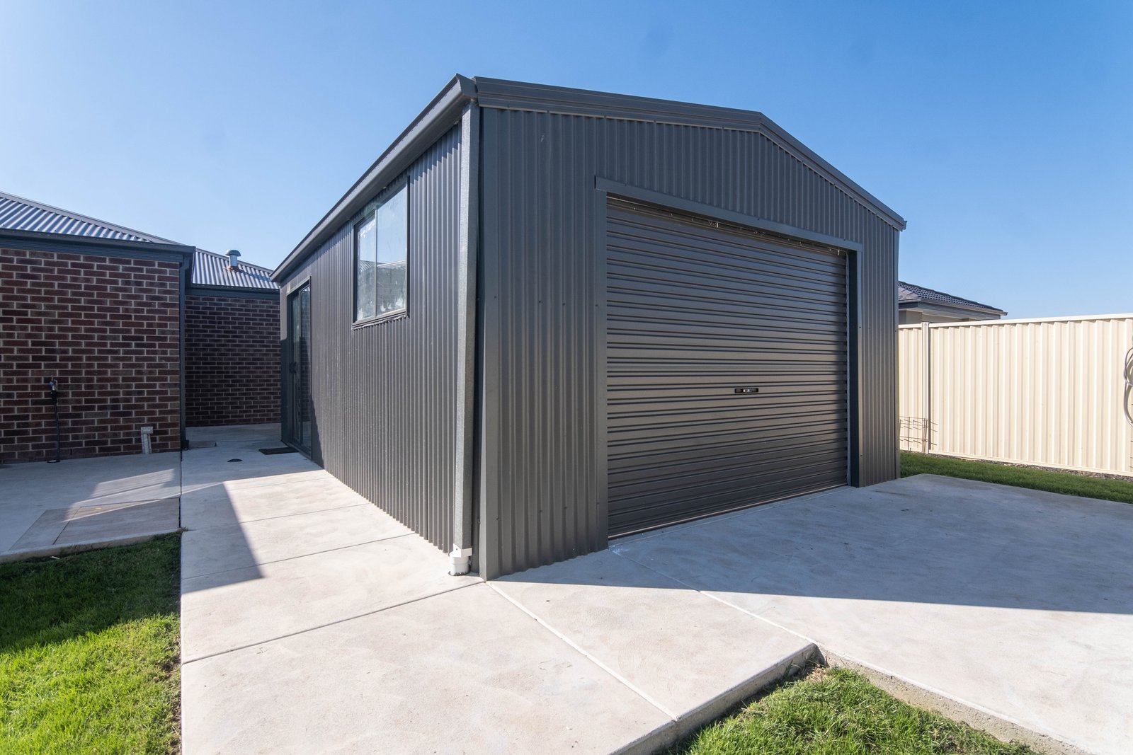 1 London Court SHEPPARTON 19