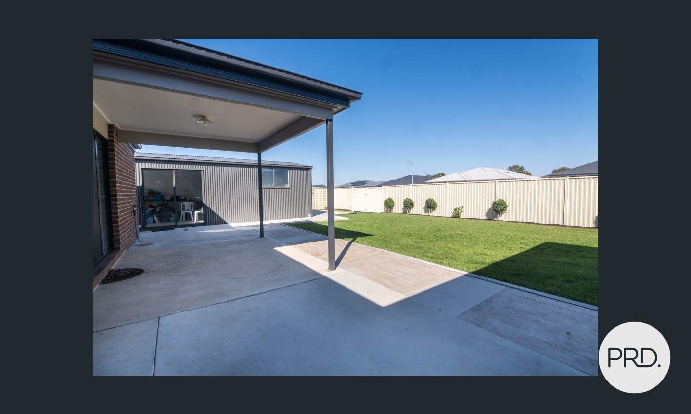 1 London  SHEPPARTON 2