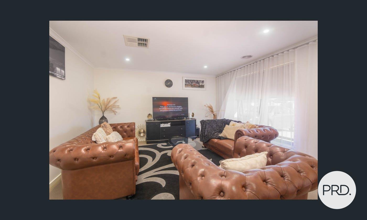 1 London  SHEPPARTON 7
