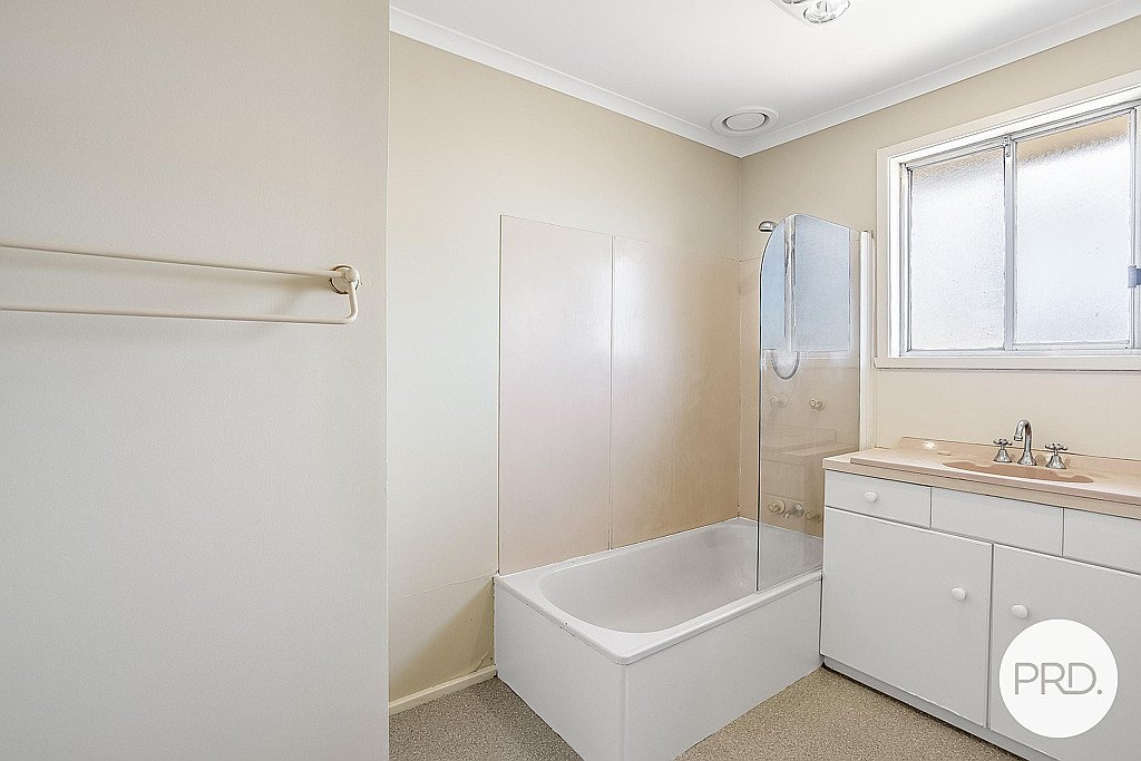 1 Long Court HERDSMANS COVE 9