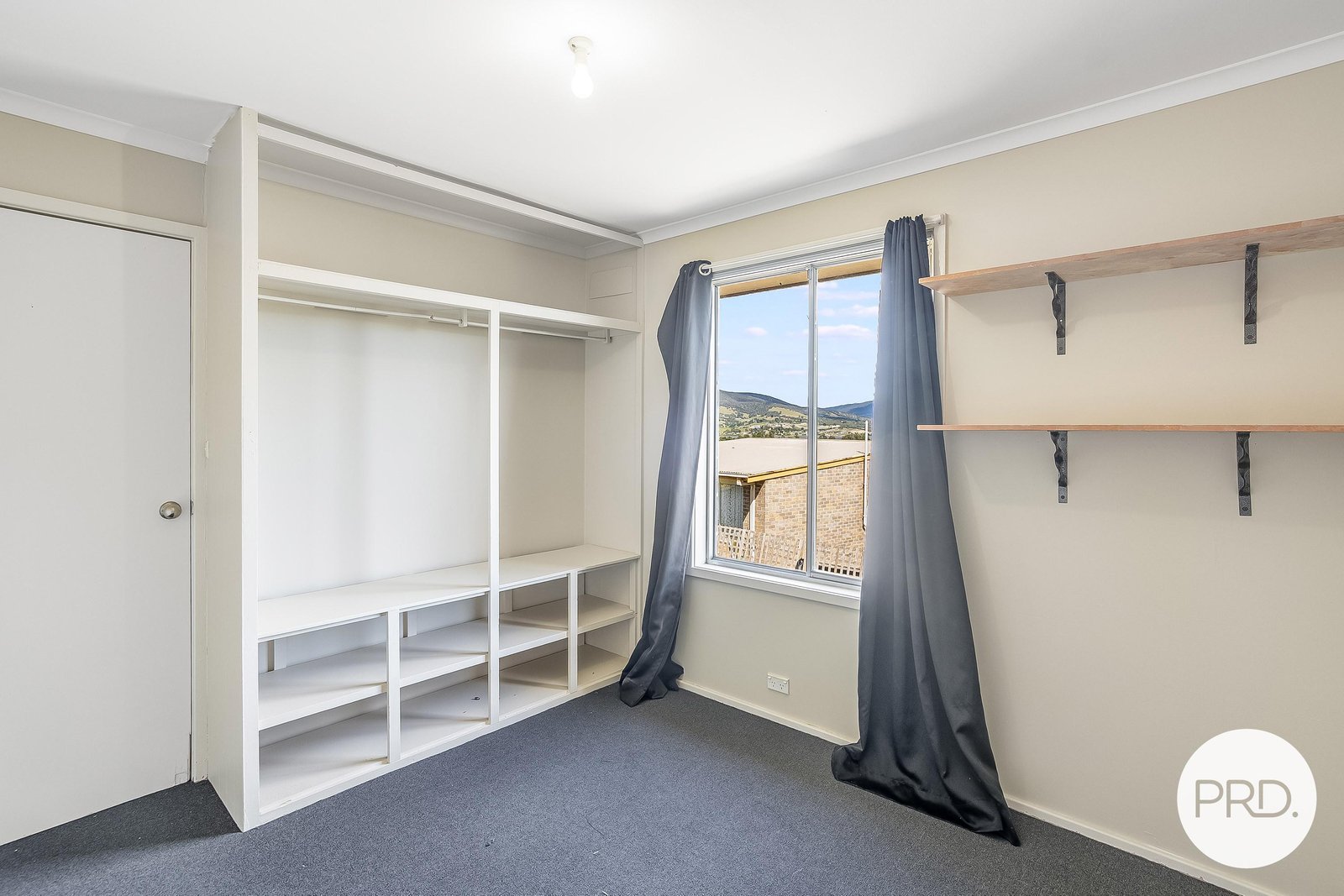 1 Long Court HERDSMANS COVE 7