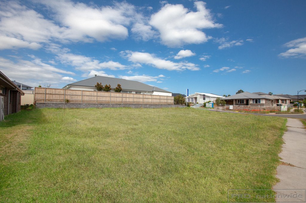1 Longtail Street CHISHOLM 1