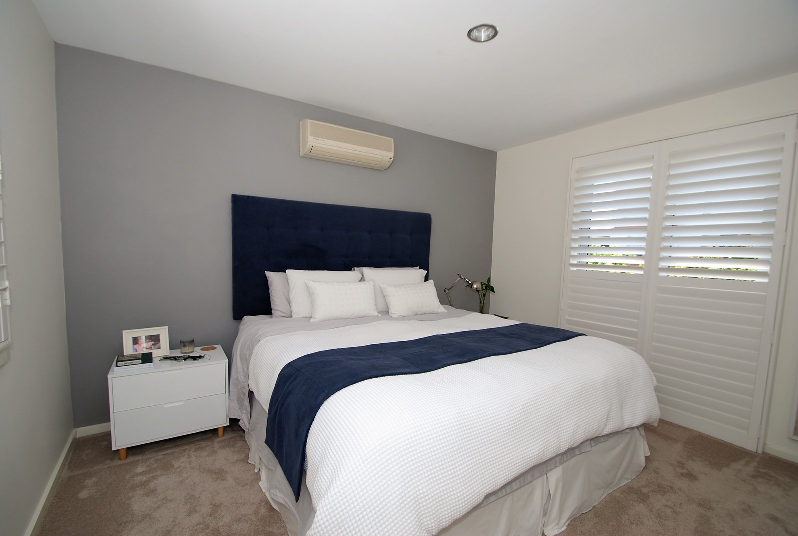 1 Lonsdale Place VARSITY LAKES 4