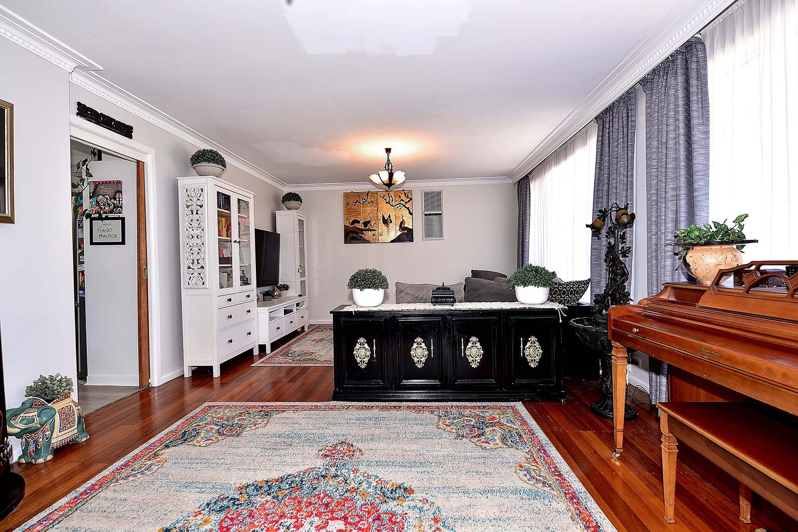 Gallery: 1 Lord Avenue