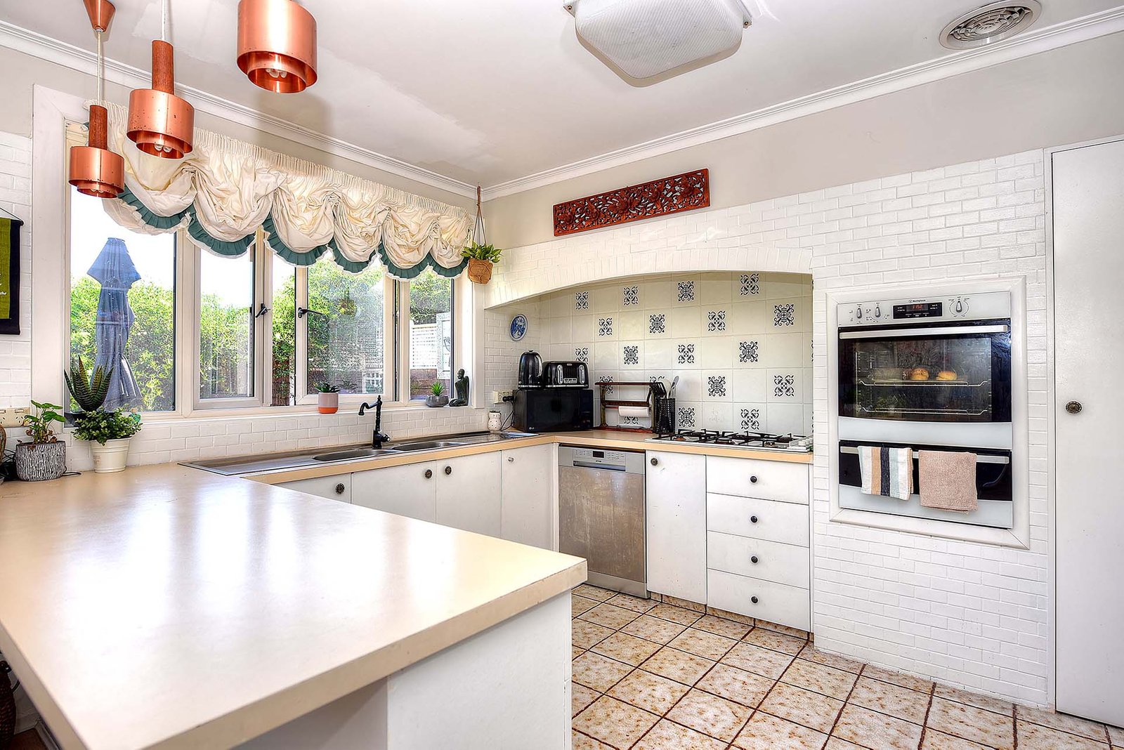 Gallery: 1 Lord Avenue