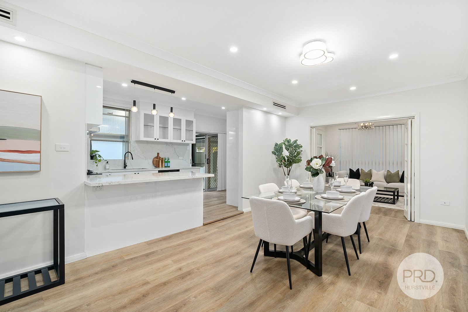 1 Low Street HURSTVILLE 4