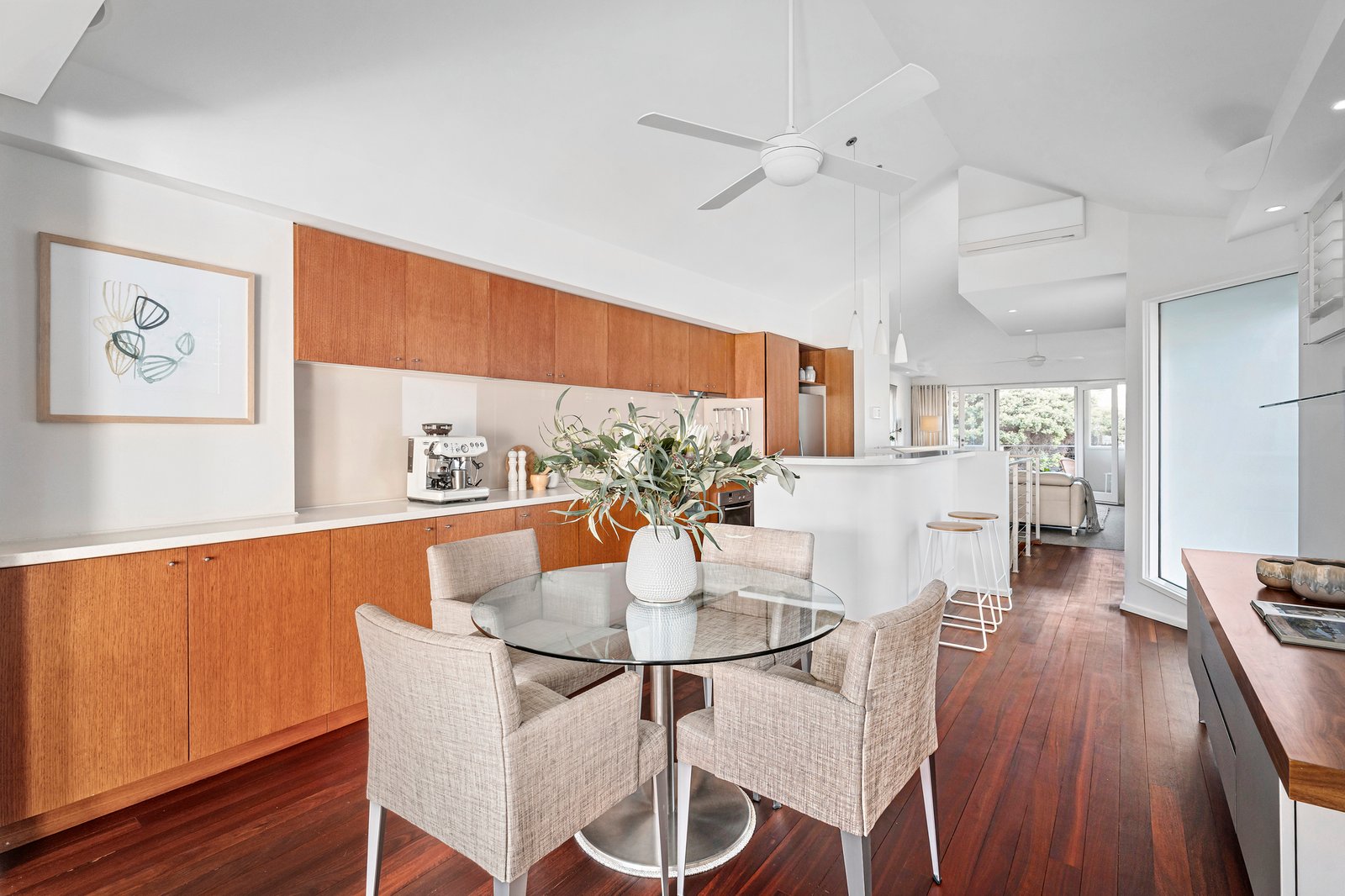 Image of dining room