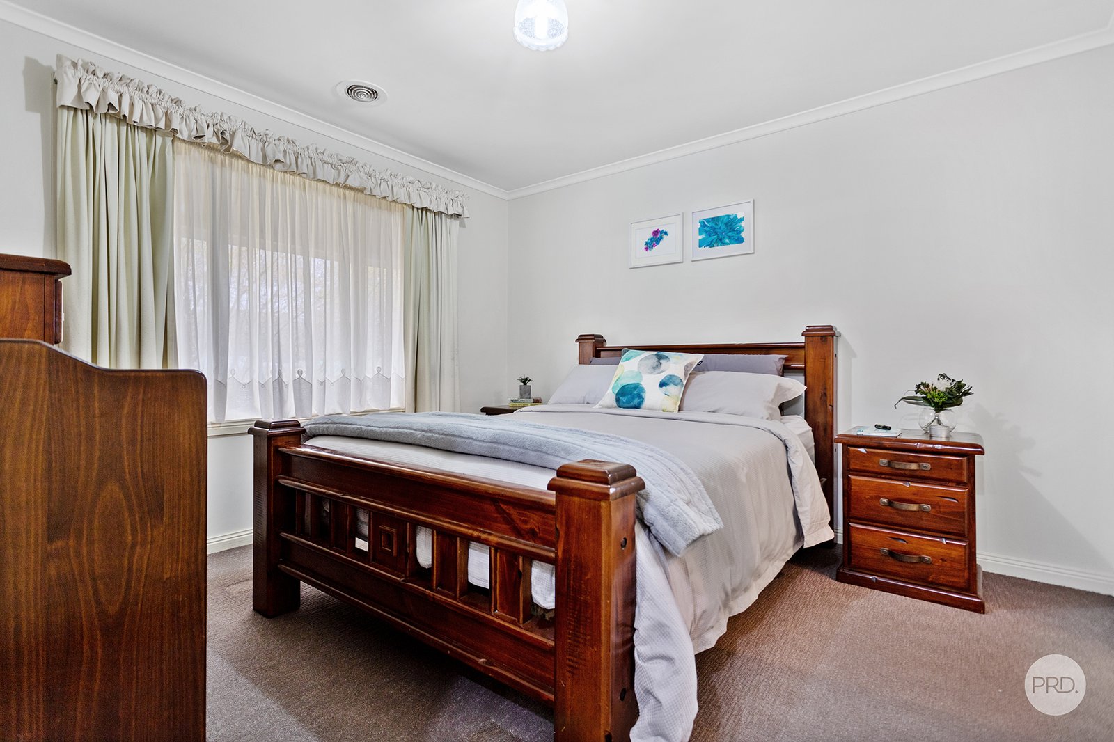 1 Lyndale Court FLORA HILL 7