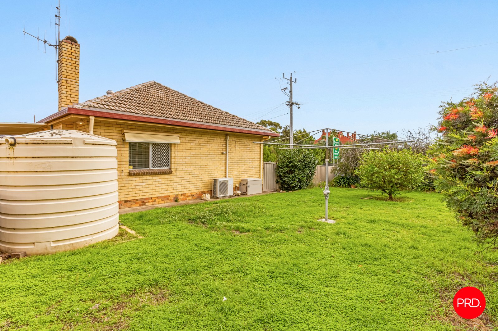 1 Lyons St  WHITE HILLS 13