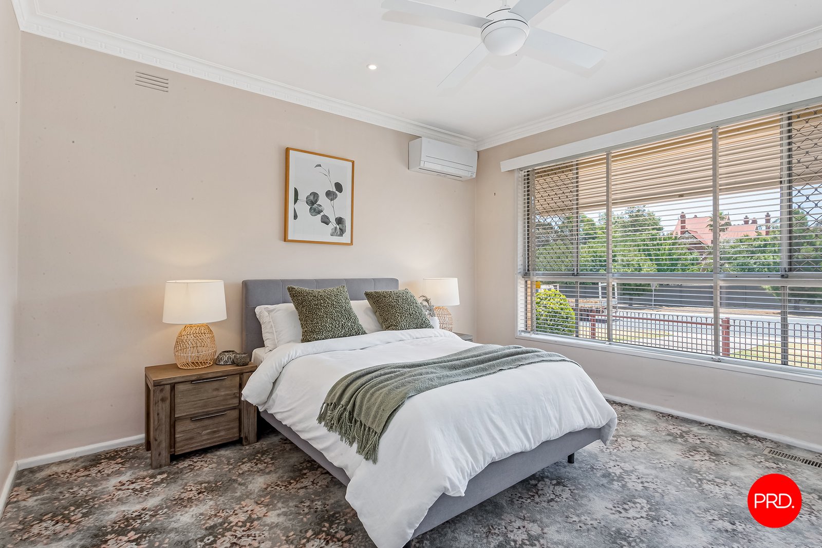 1 Lyons Street WHITE HILLS 11