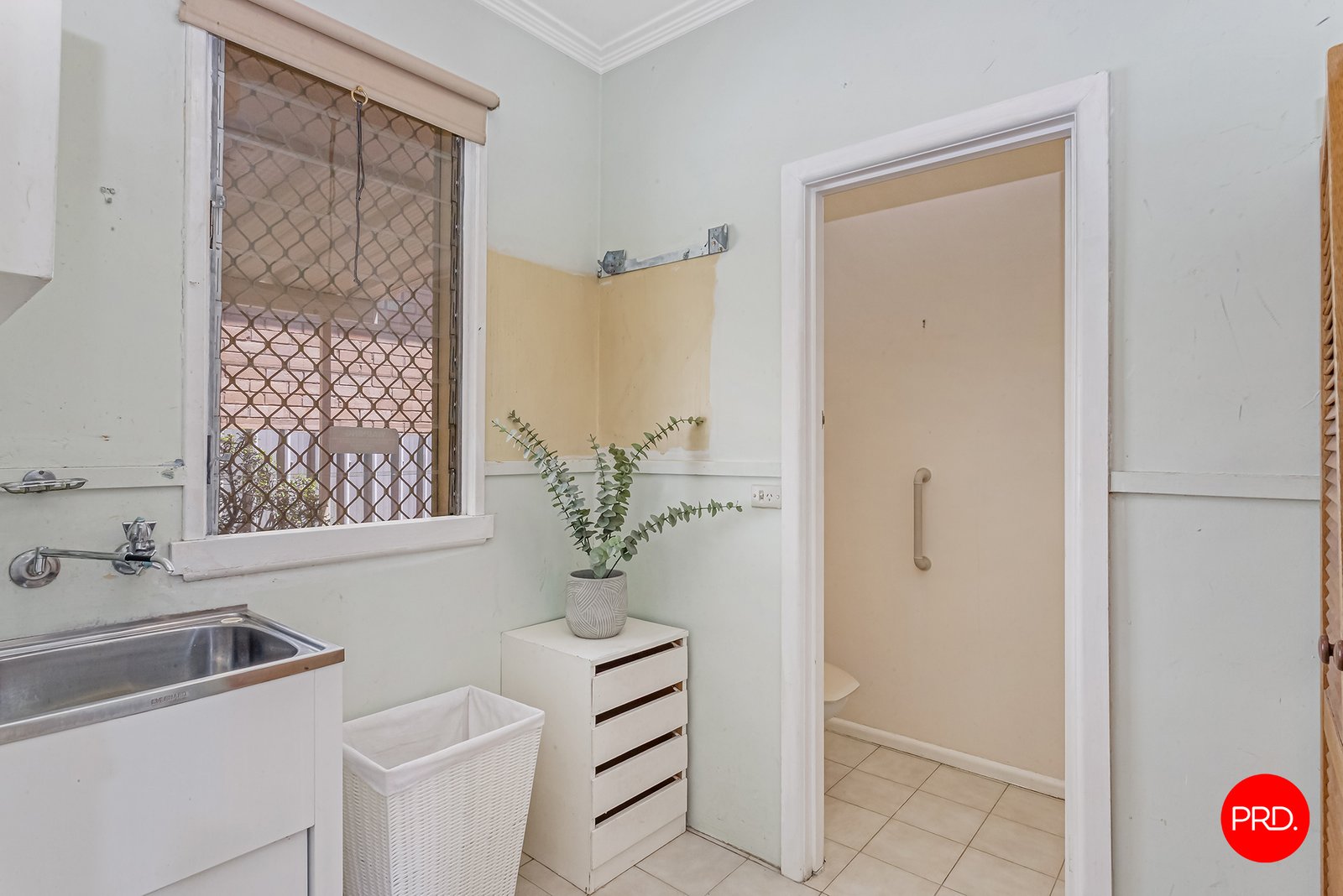 1 Lyons Street WHITE HILLS 14