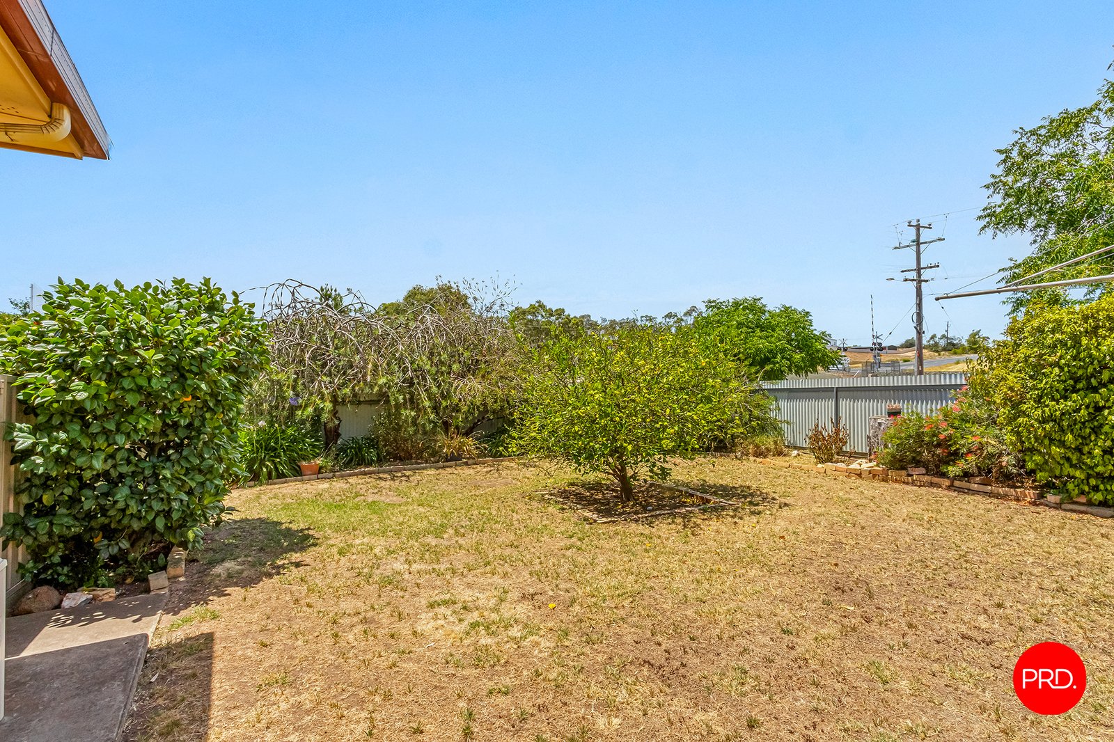 1 Lyons Street WHITE HILLS 17