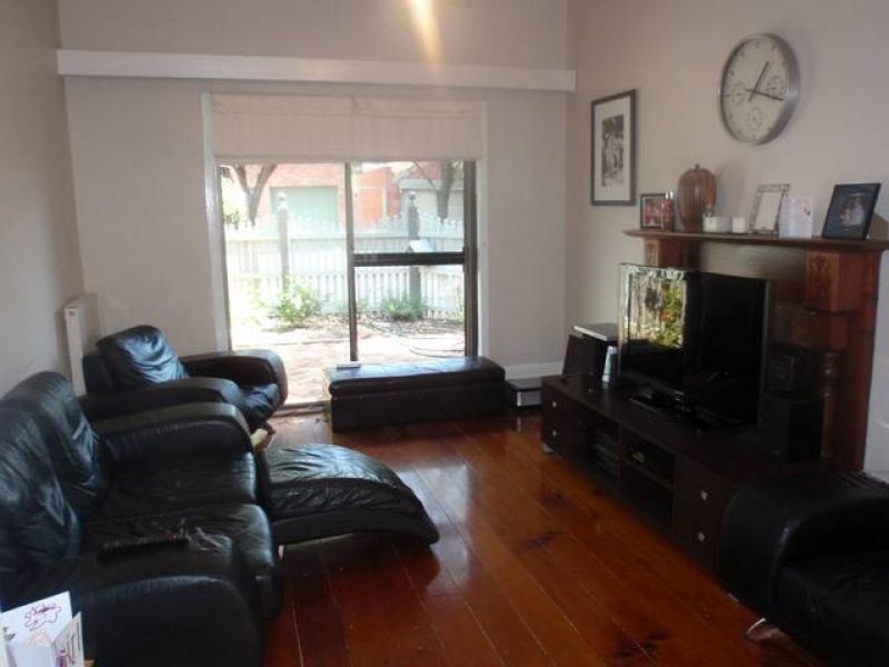 Gallery: 1 Lytton Street