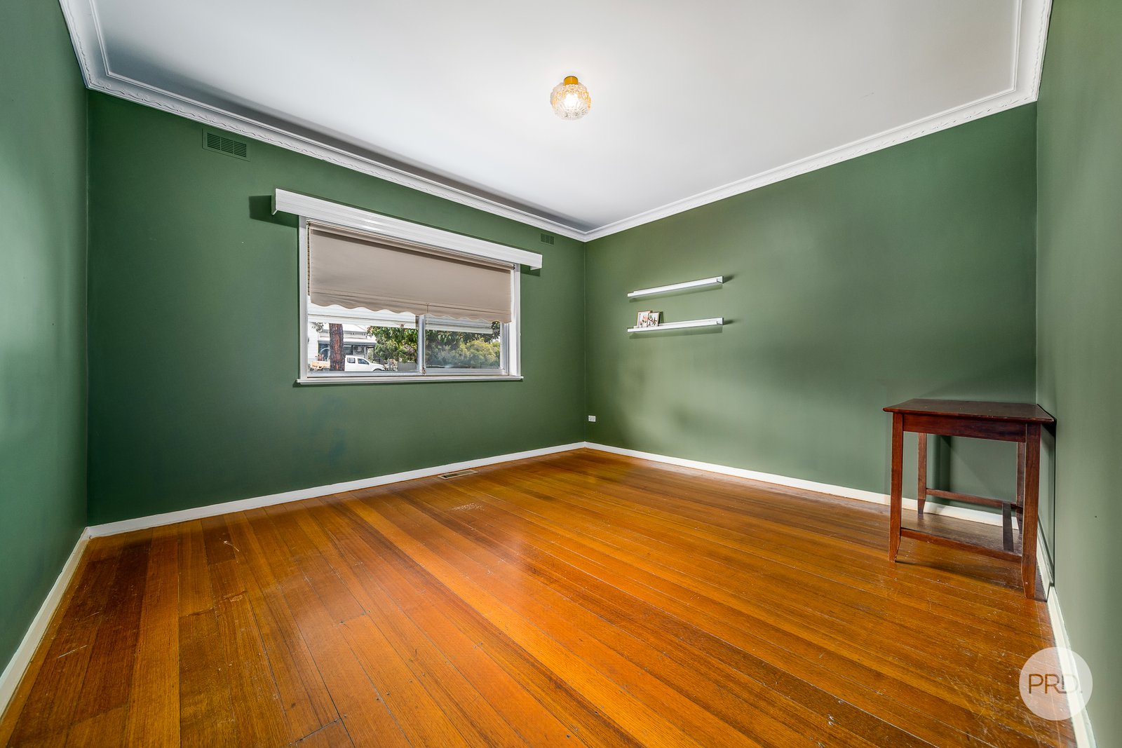 1 MacDougall Road GOLDEN SQUARE 7