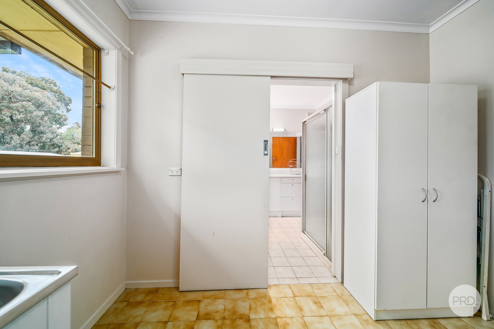 1 MacDougall Road GOLDEN SQUARE 10